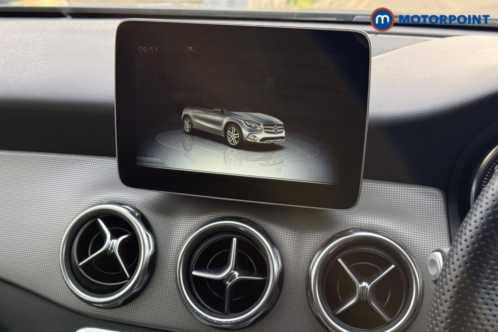 Mercedes-Benz GLA Urban Edition Automatic Petrol SUV - Stock Number (1595507) - 7th supplementary image