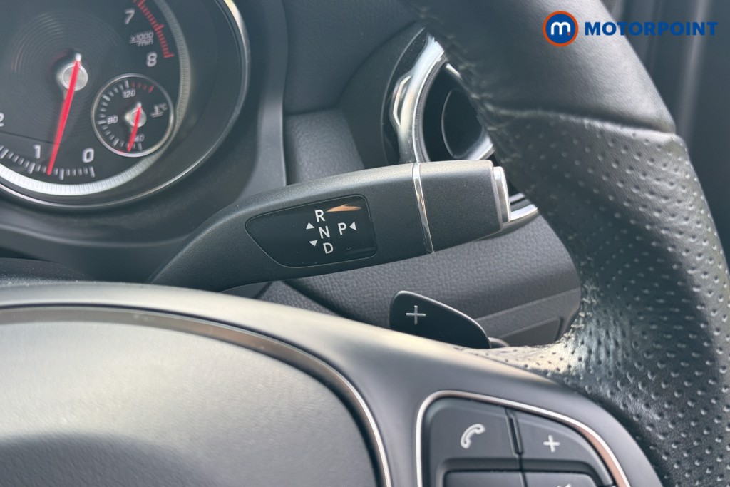 Mercedes-Benz GLA Urban Edition Automatic Petrol SUV - Stock Number (1595507) - 17th supplementary image