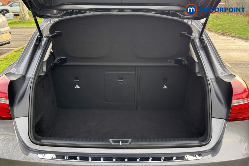 Mercedes-Benz GLA Urban Edition Automatic Petrol SUV - Stock Number (1595507) - 25th supplementary image