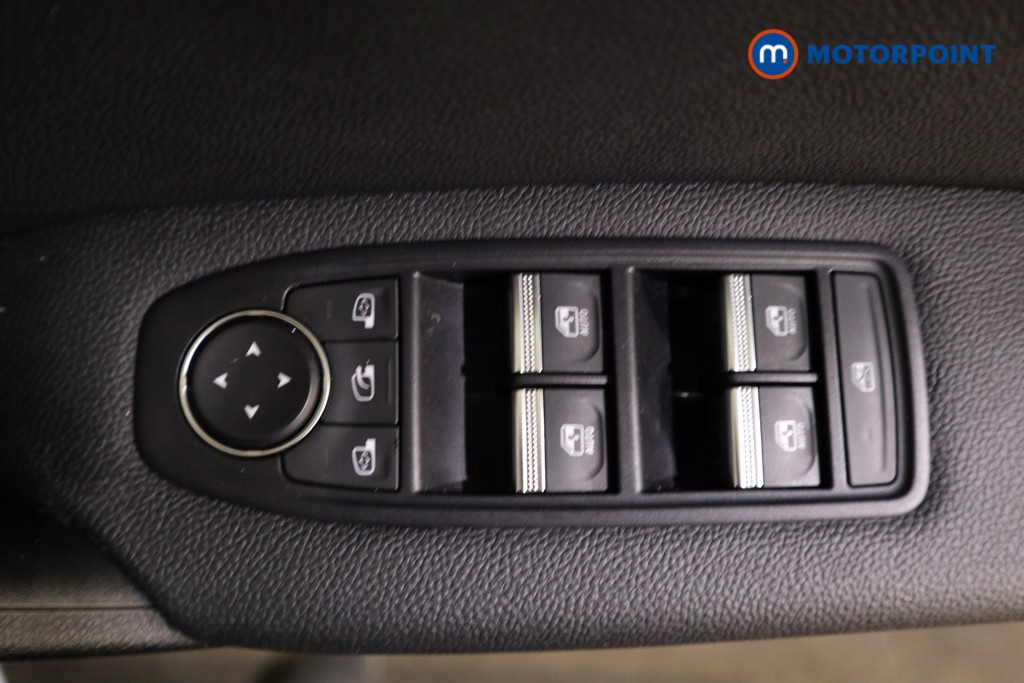 Renault Captur Techno Manual Petrol SUV - Stock Number (1595521) - 5th supplementary image