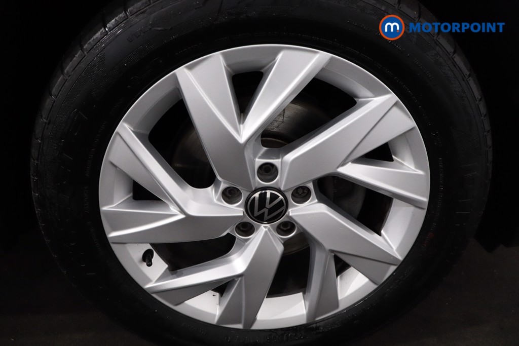 Volkswagen Tiguan Life Manual Petrol SUV - Stock Number (1595891) - 10th supplementary image