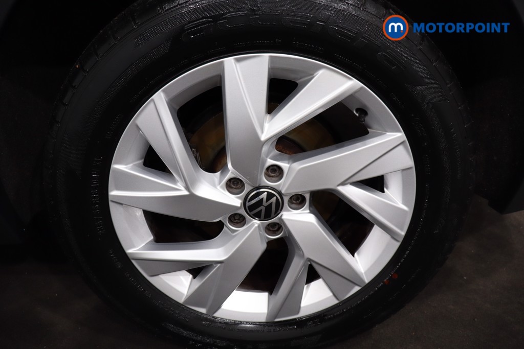 Volkswagen Tiguan Life Manual Petrol SUV - Stock Number (1595891) - 12th supplementary image