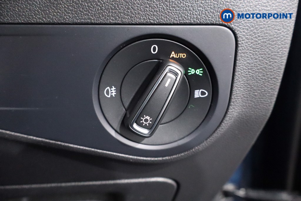 Volkswagen Tiguan Life Manual Petrol SUV - Stock Number (1595891) - 20th supplementary image