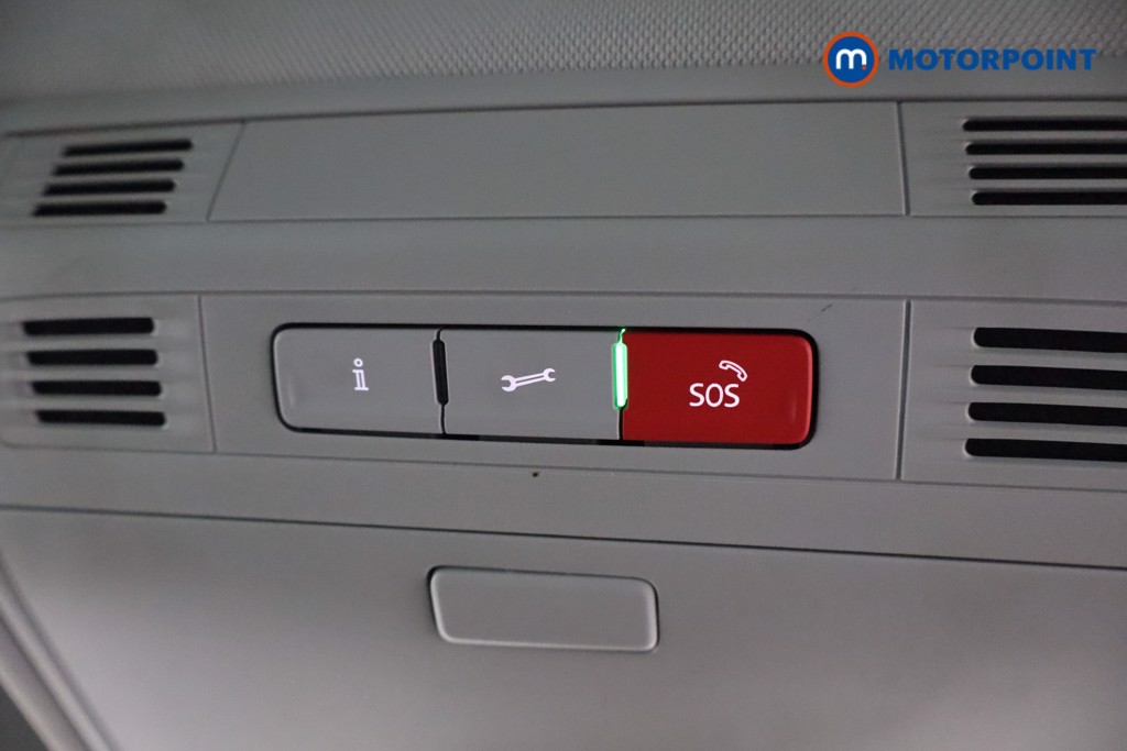 Volkswagen Tiguan Life Manual Petrol SUV - Stock Number (1595891) - 24th supplementary image