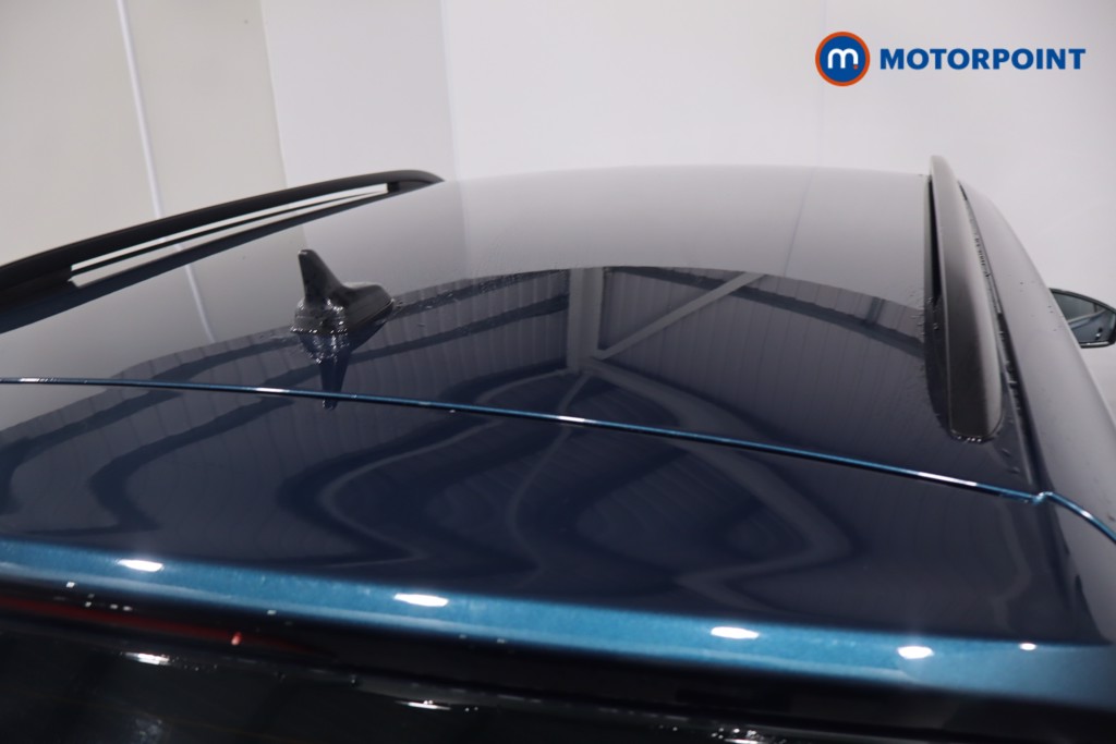 Volkswagen Tiguan Life Manual Petrol SUV - Stock Number (1595891) - 33rd supplementary image