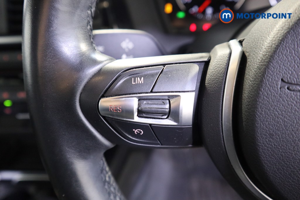 BMW 1 Series M Sport Shadow Edition Manual Petrol Hatchback - Stock Number (1596230) - 5th supplementary image