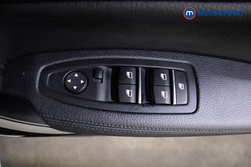 BMW 1 Series M Sport Shadow Edition Manual Petrol Hatchback - Stock Number (1596230) - 9th supplementary image