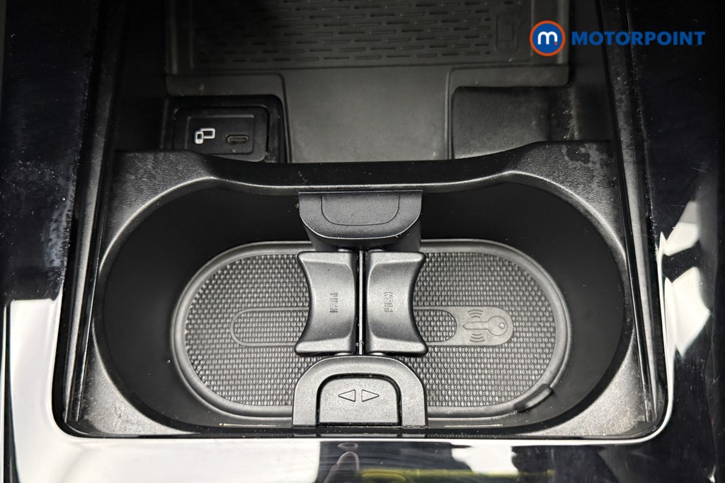 Mercedes-Benz A Class Amg Line Automatic Diesel Saloon - Stock Number (1596381) - 15th supplementary image