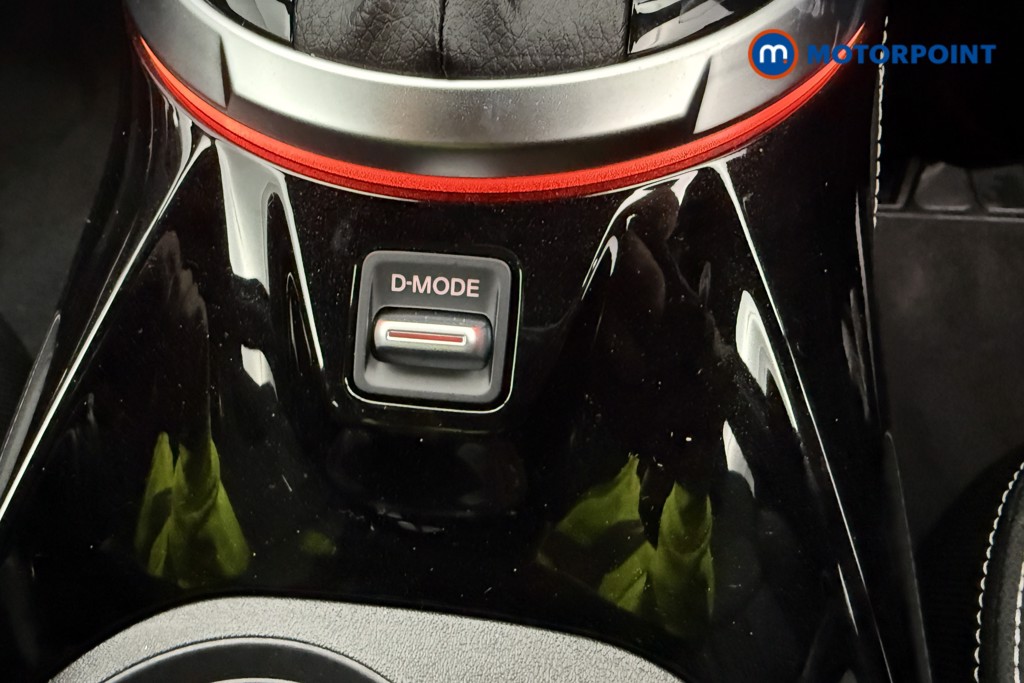 Nissan Juke Tekna Automatic Petrol SUV - Stock Number (1596489) - 20th supplementary image