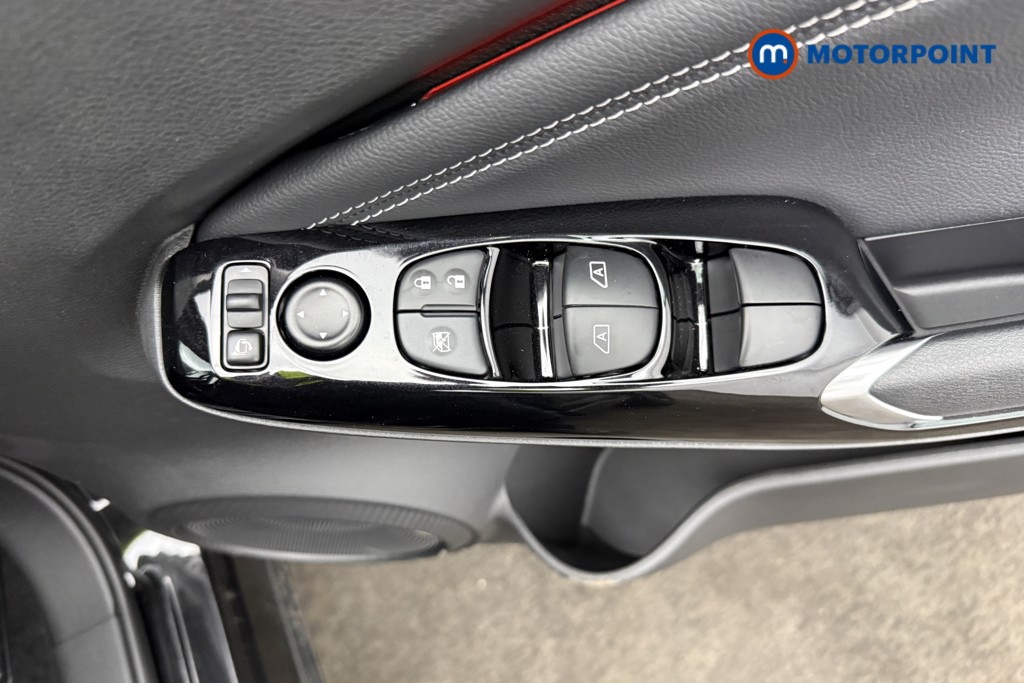 Nissan Juke Tekna Automatic Petrol SUV - Stock Number (1596489) - 31st supplementary image