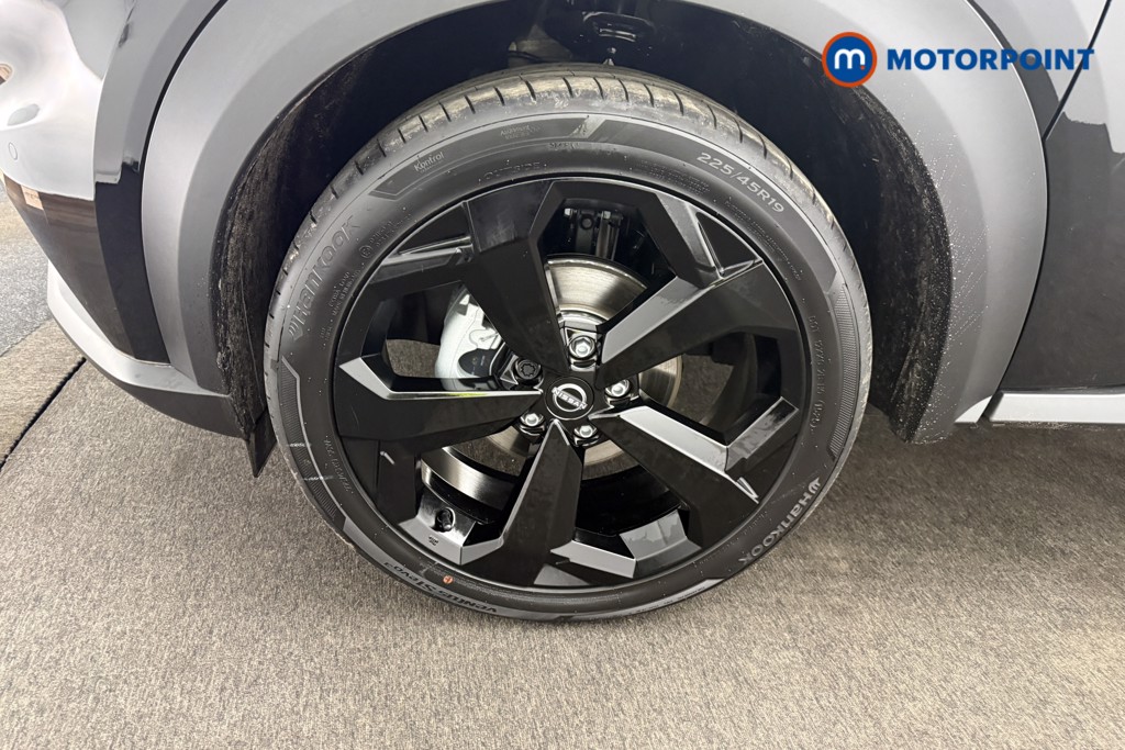 Nissan Juke Tekna Automatic Petrol SUV - Stock Number (1596489) - 34th supplementary image