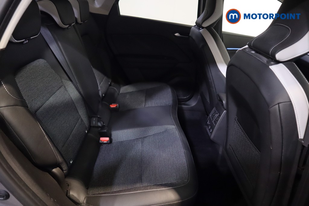 Renault Captur Techno Automatic Petrol-Electric Hybrid SUV - Stock Number (1596518) - 7th supplementary image