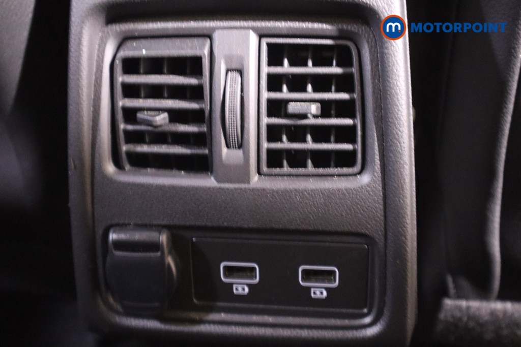 Renault Captur Techno Automatic Petrol-Electric Hybrid SUV - Stock Number (1596518) - 29th supplementary image