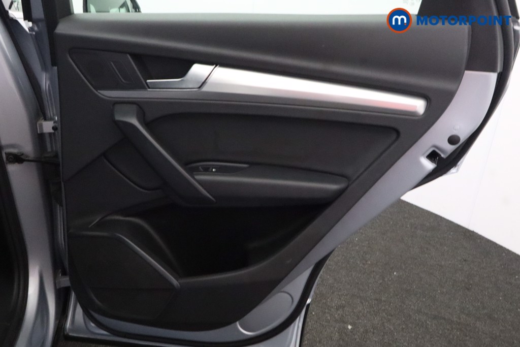 Audi Q5 Sport Automatic Petrol SUV - Stock Number (1596640) - 18th supplementary image