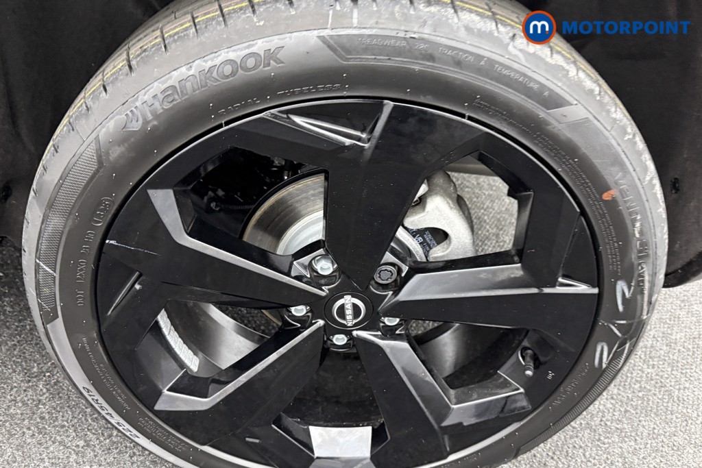 Nissan Juke Tekna Automatic Petrol SUV - Stock Number (1596659) - 29th supplementary image