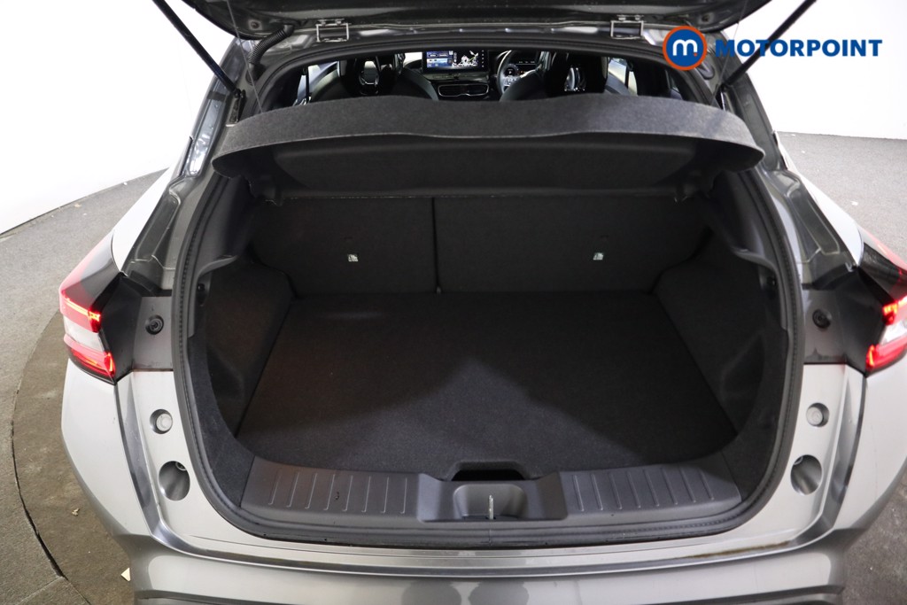 Nissan Juke Tekna Automatic Petrol SUV - Stock Number (1596677) - 11th supplementary image