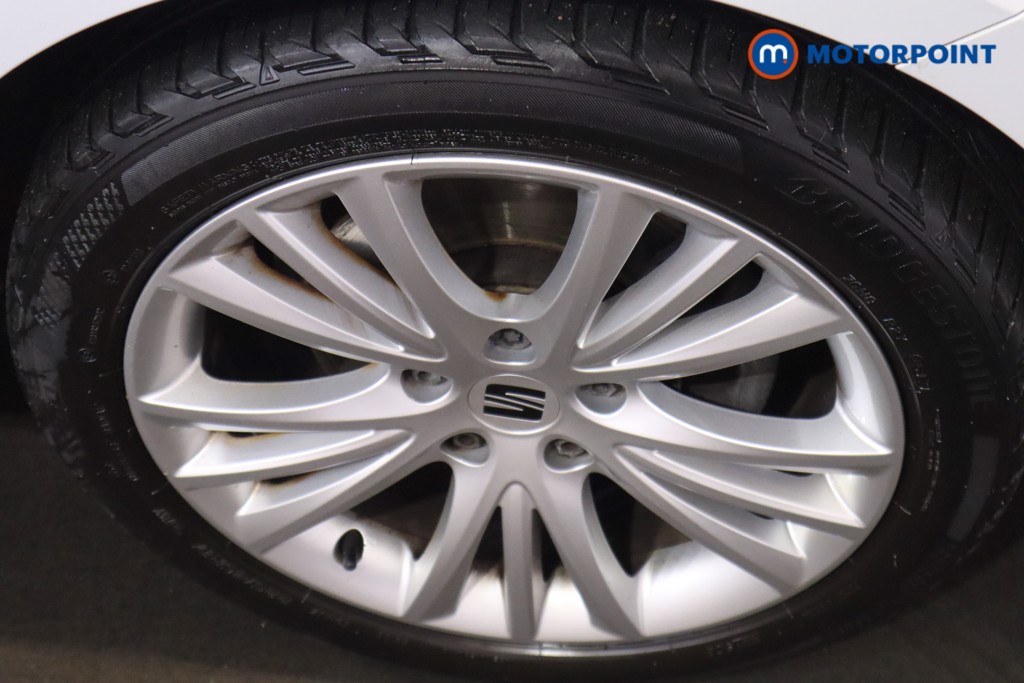 Seat Leon Se Dynamic Manual Petrol Hatchback - Stock Number (1596739) - 11th supplementary image