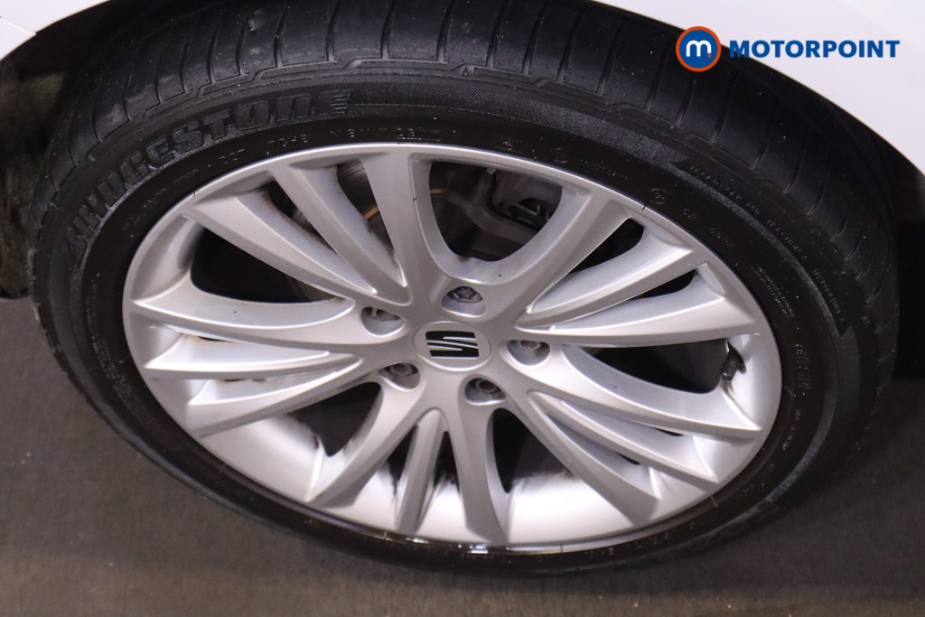 Seat Leon Se Dynamic Manual Petrol Hatchback - Stock Number (1596739) - 12th supplementary image