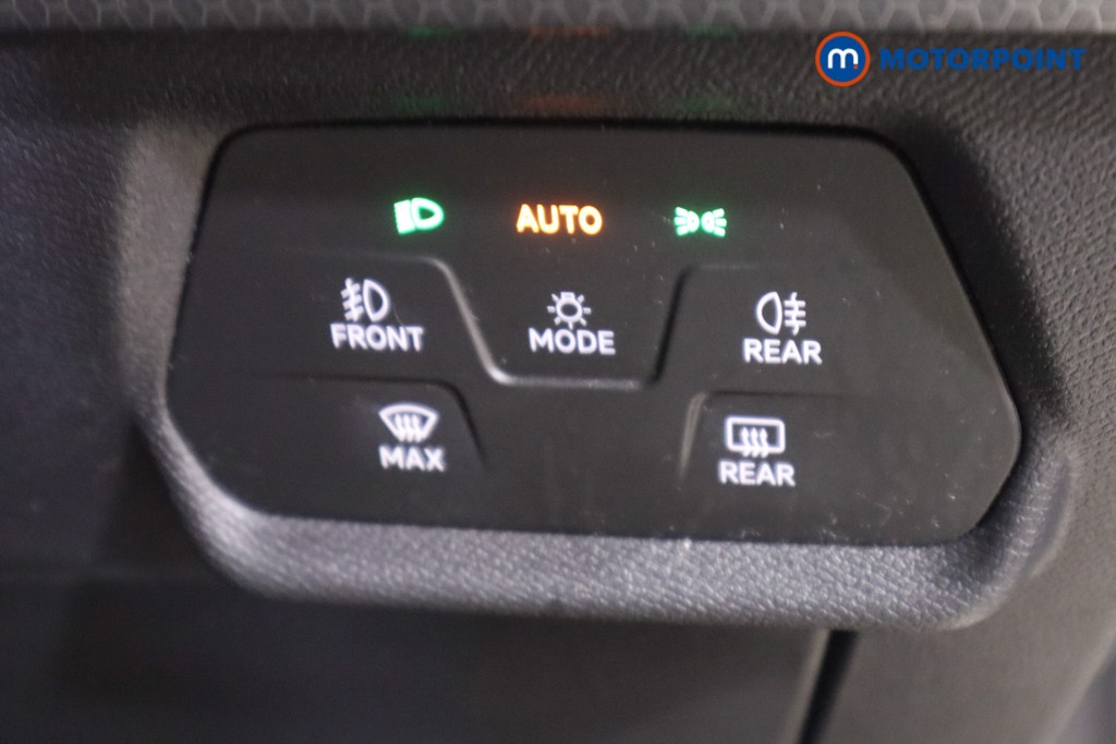 Seat Leon Se Dynamic Manual Petrol Hatchback - Stock Number (1596739) - 16th supplementary image