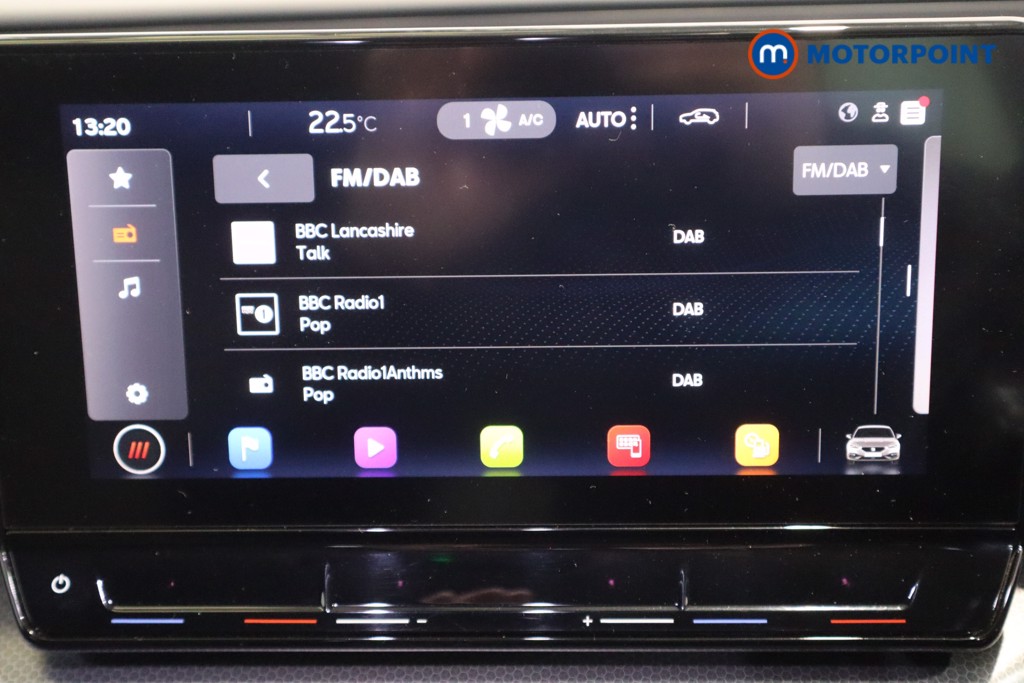 Seat Leon Se Dynamic Manual Petrol Hatchback - Stock Number (1596739) - 19th supplementary image