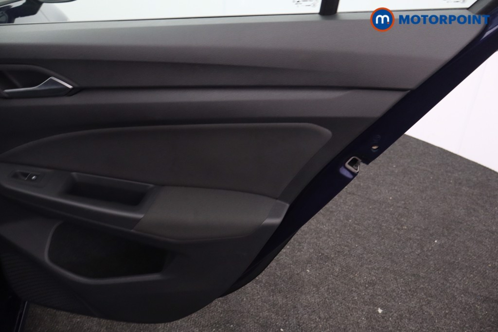 Volkswagen Golf Life Manual Diesel Hatchback - Stock Number (1596993) - 18th supplementary image