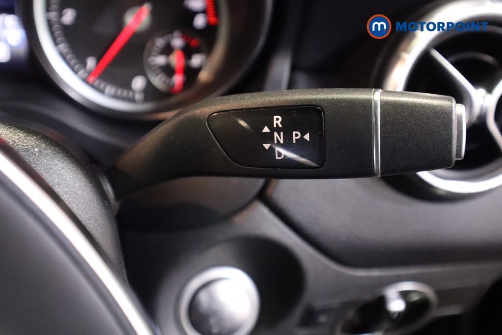 Mercedes-Benz CLA Amg Line Night Edition Automatic Diesel Coupe - Stock Number (1597079) - 5th supplementary image