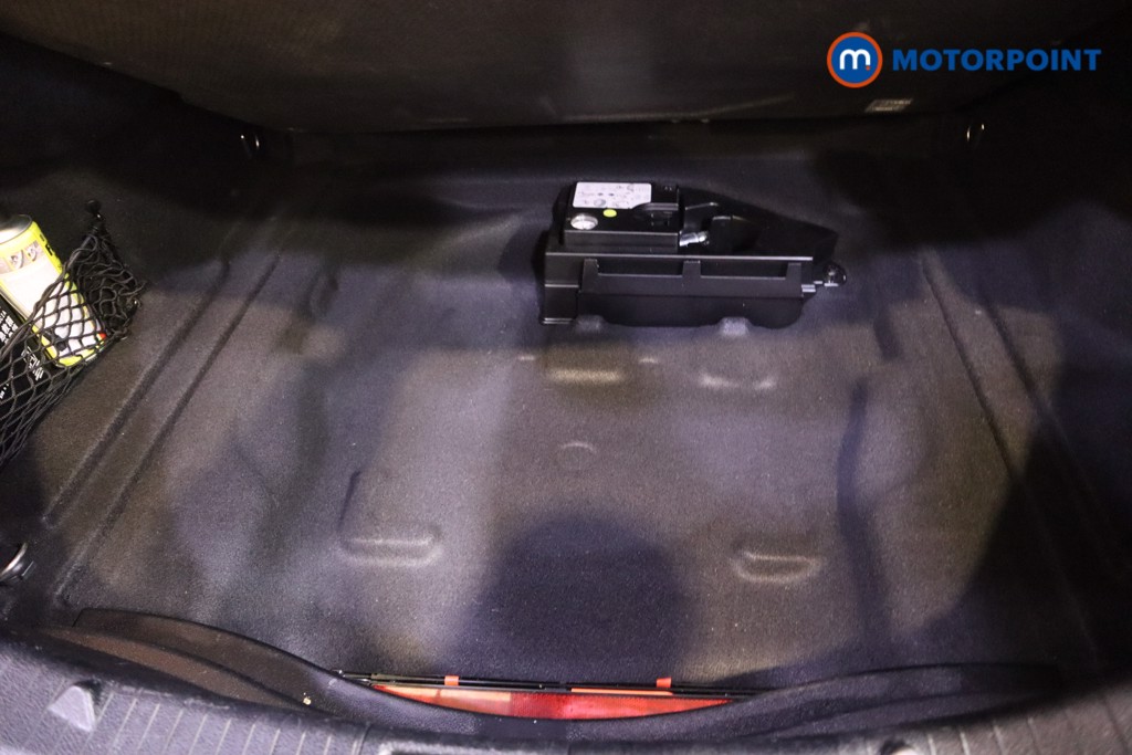 Mercedes-Benz CLA Amg Line Night Edition Automatic Diesel Coupe - Stock Number (1597079) - 30th supplementary image