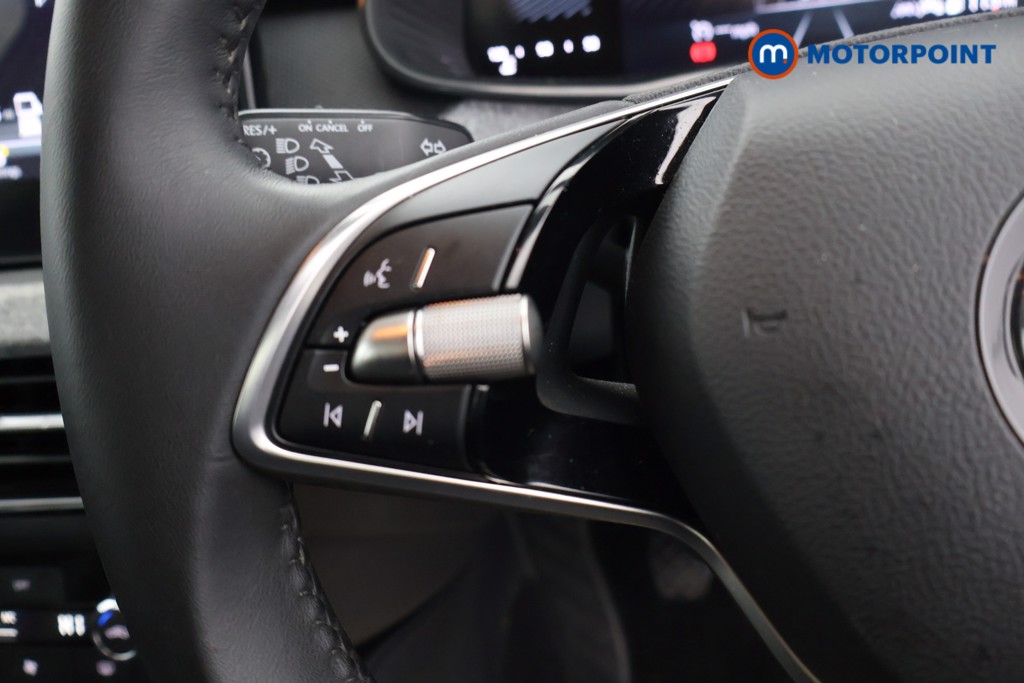 Skoda Kamiq SE Manual Petrol SUV - Stock Number (1597090) - 2nd supplementary image