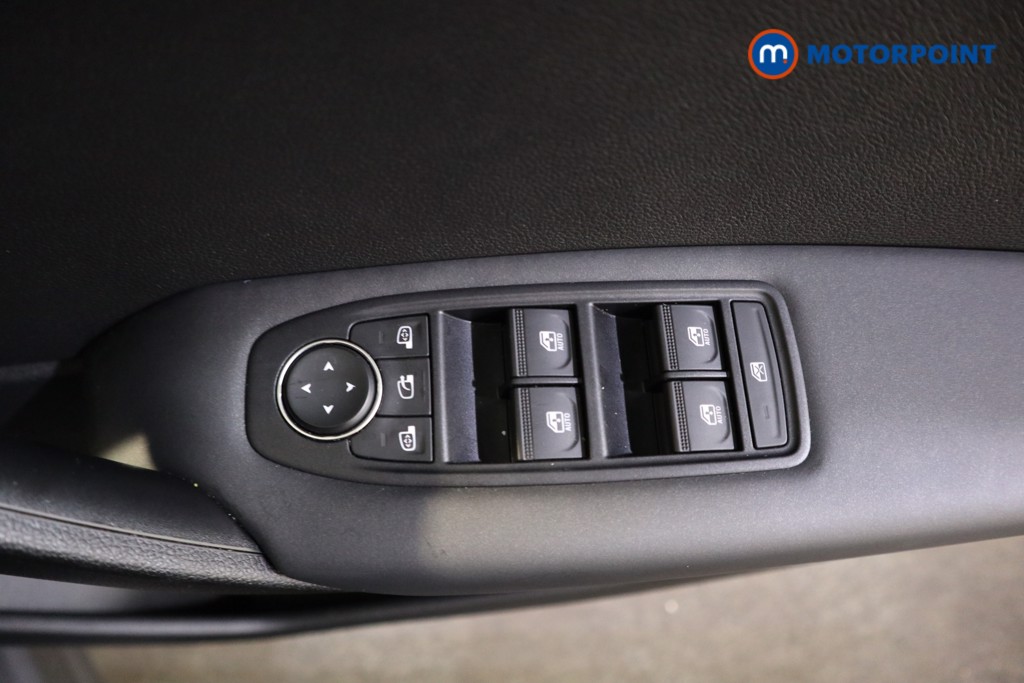 Renault Captur Evolution Automatic Petrol-Electric Hybrid SUV - Stock Number (1597240) - 8th supplementary image