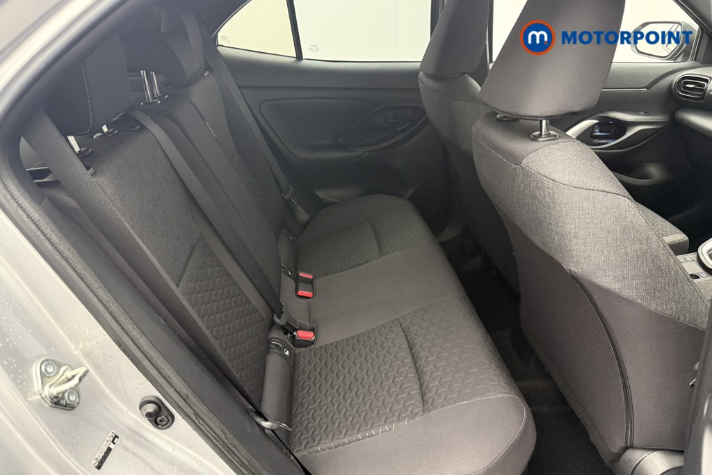 Toyota Yaris Cross Design Automatic Petrol-Electric Hybrid Estate - Stock Number (1597389) - 14th supplementary image