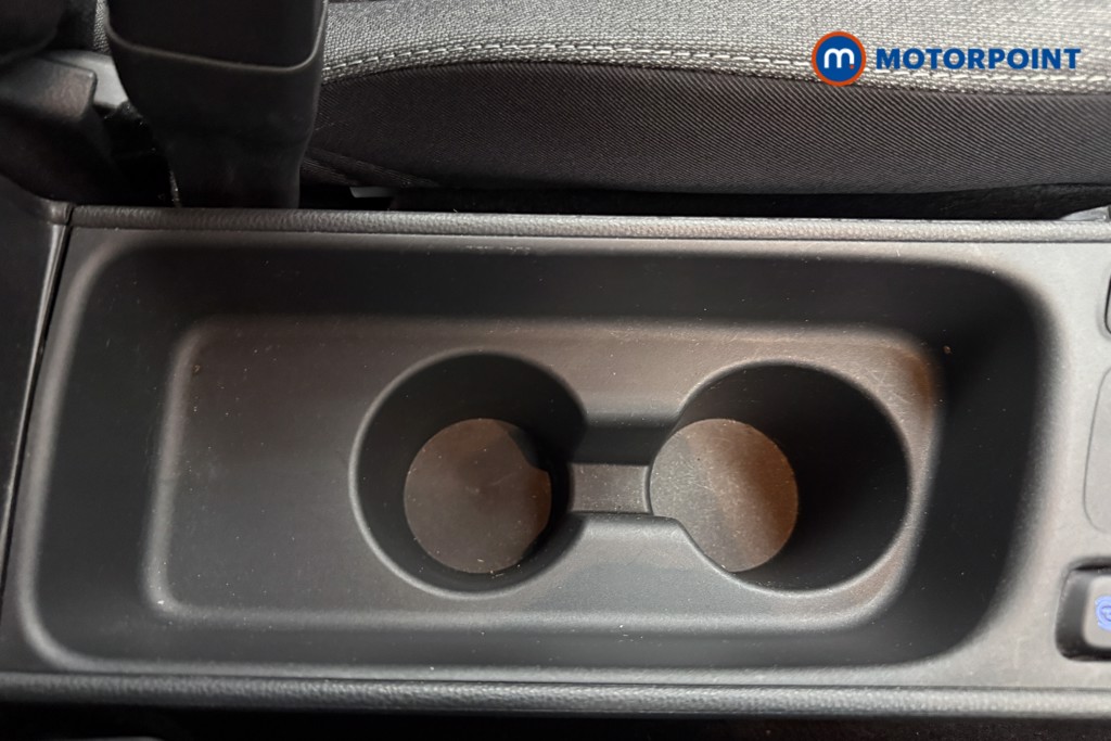 Toyota Yaris Cross Design Automatic Petrol-Electric Hybrid Estate - Stock Number (1597389) - 22nd supplementary image