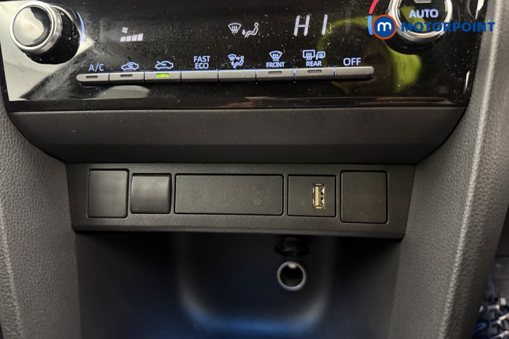 Toyota Yaris Cross Design Automatic Petrol-Electric Hybrid Estate - Stock Number (1597389) - 25th supplementary image