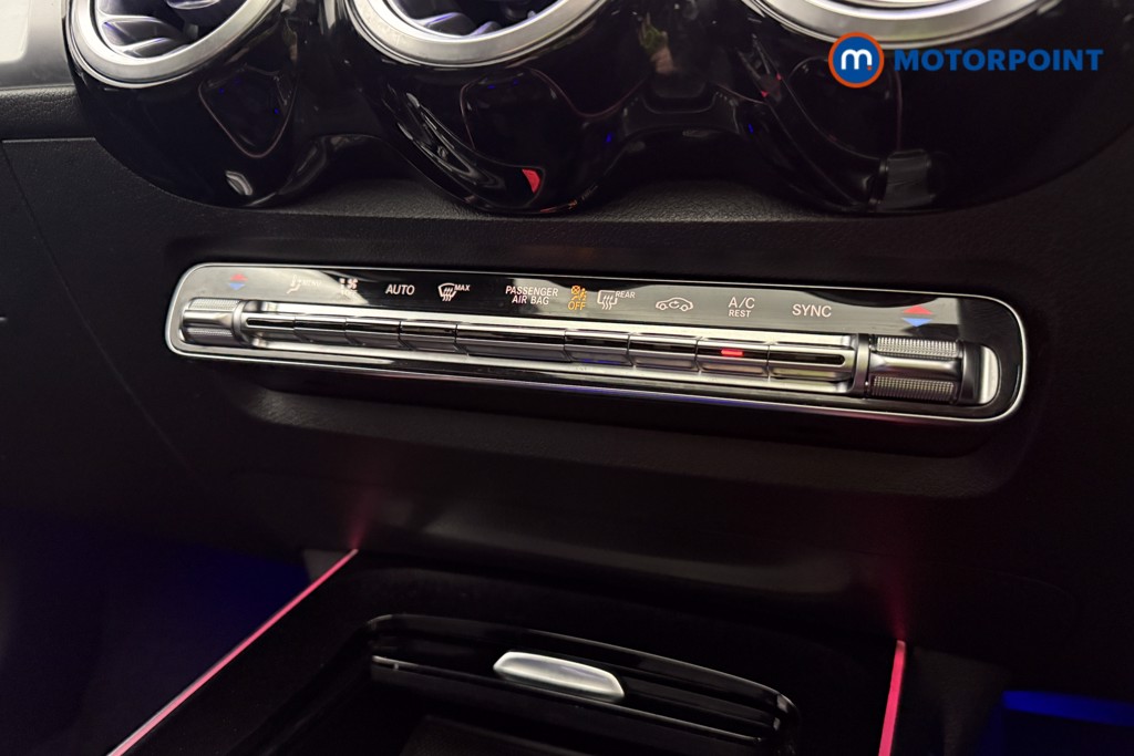 Mercedes-Benz GLB Amg Line Automatic Diesel SUV - Stock Number (1597718) - 13th supplementary image