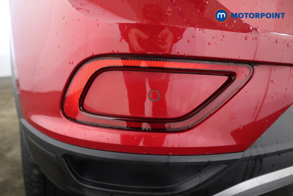 Volkswagen T-Roc Life Manual Petrol SUV - Stock Number (1597743) - 17th supplementary image