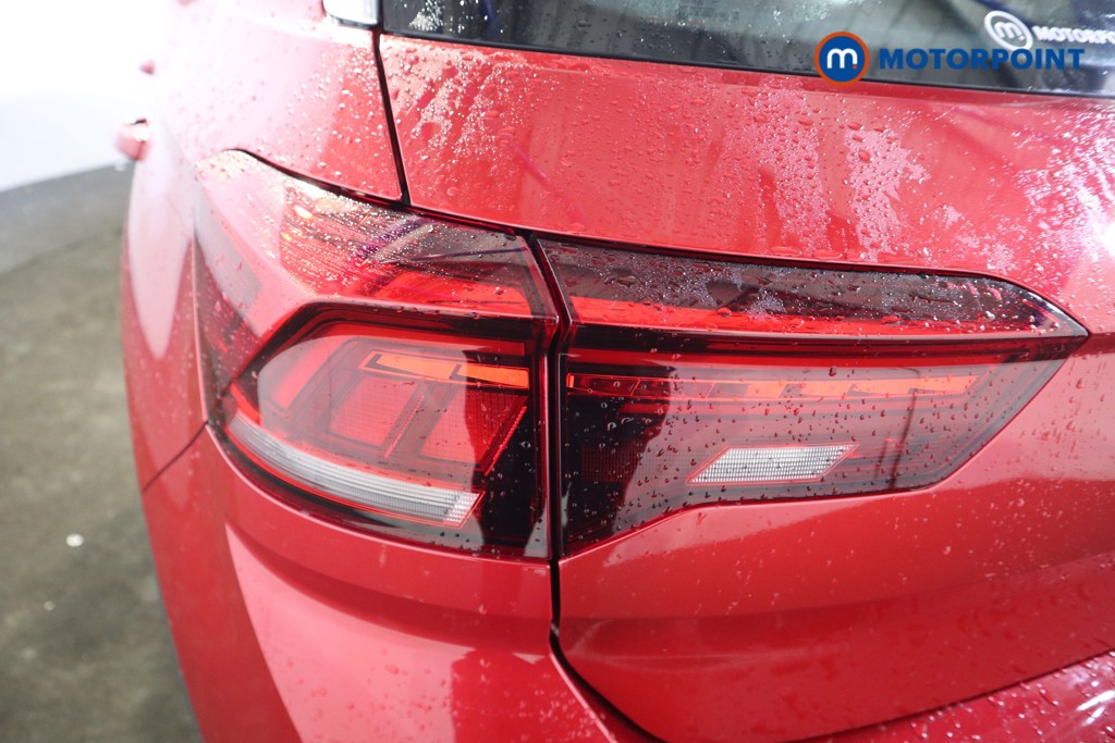 Volkswagen T-Roc Life Manual Petrol SUV - Stock Number (1597743) - 18th supplementary image