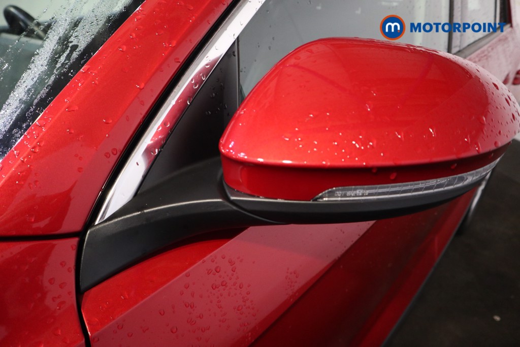 Volkswagen T-Roc Life Manual Petrol SUV - Stock Number (1597743) - 23rd supplementary image