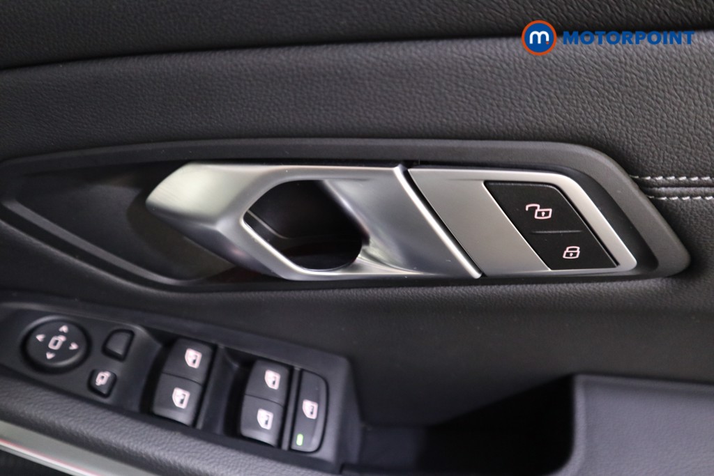 BMW 3 Series M Sport Automatic Petrol Saloon - Stock Number (1597837) - 11th supplementary image