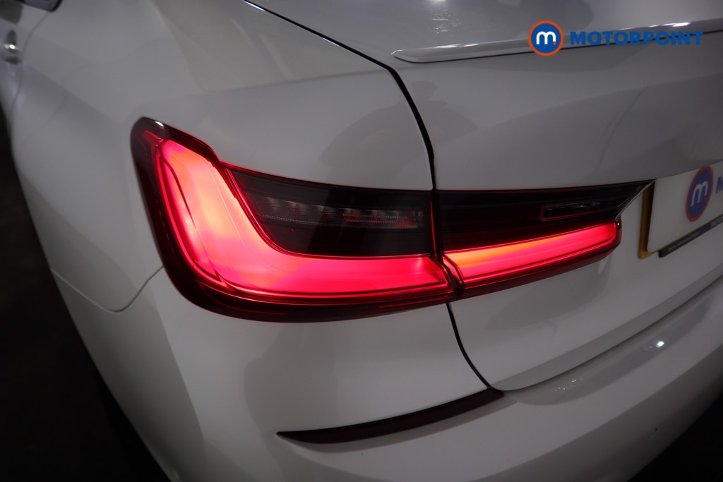 BMW 3 Series M Sport Automatic Petrol Saloon - Stock Number (1597837) - 21st supplementary image