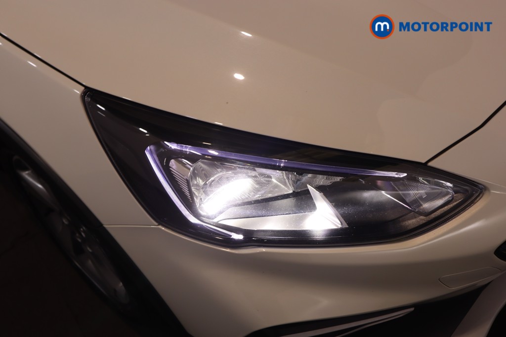 Ford Focus Active Edition Manual Petrol Hatchback - Stock Number (1598098) - 36th supplementary image