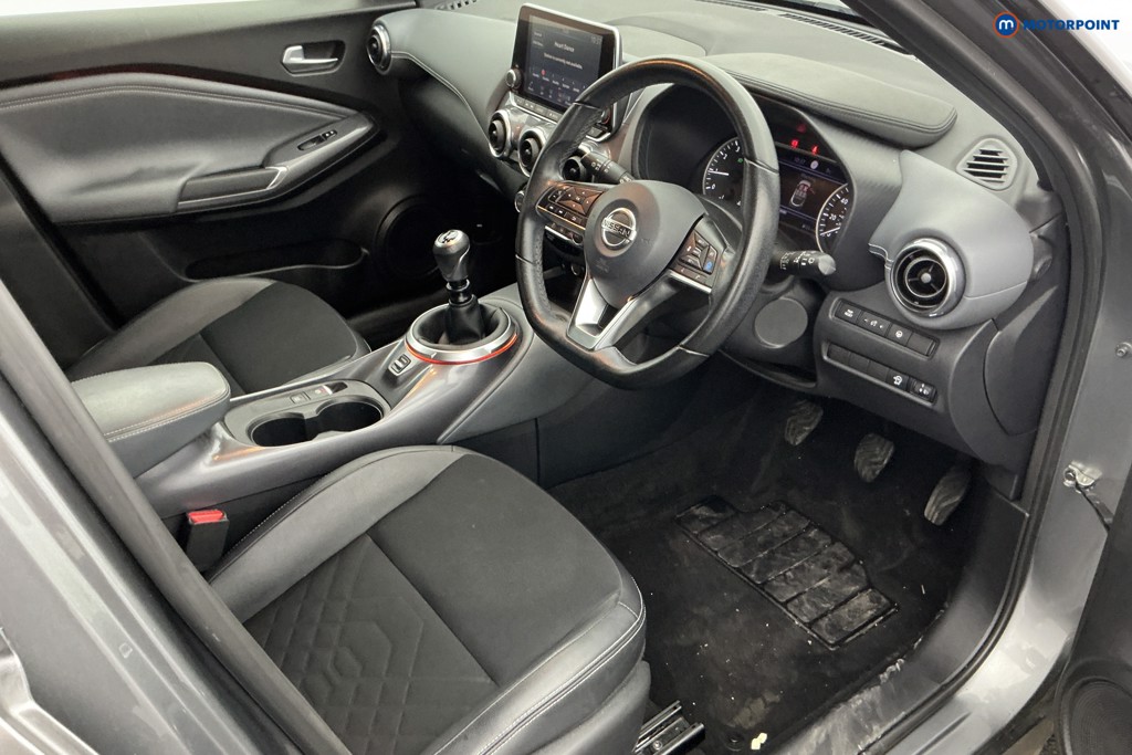 Nissan Juke Tekna Manual Petrol SUV - Stock Number (1598130) - 9th supplementary image