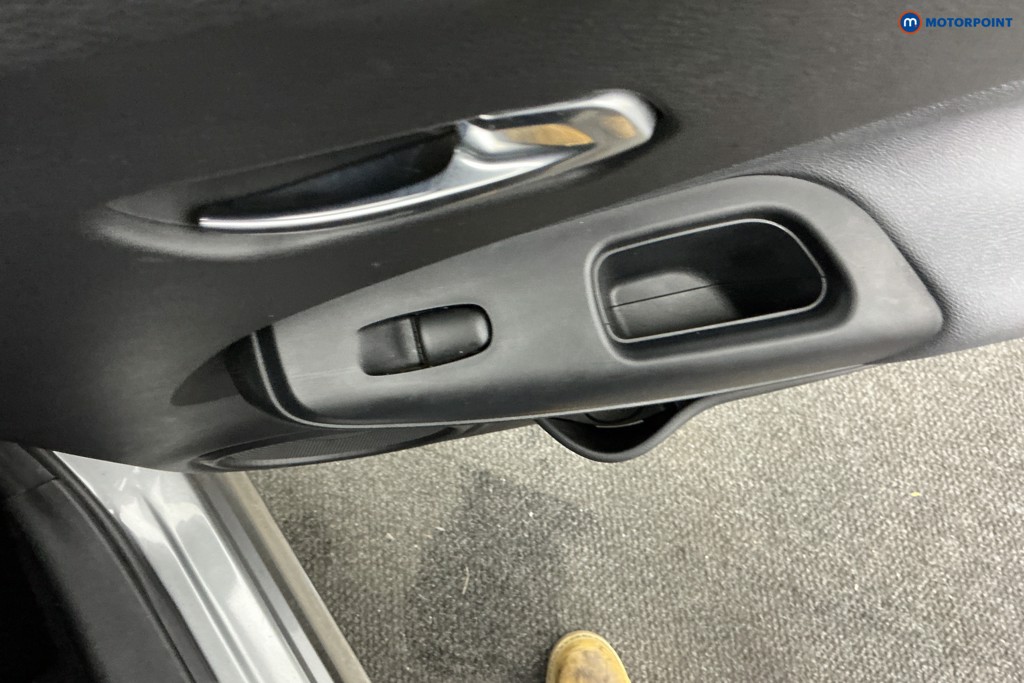 Nissan Juke Tekna Manual Petrol SUV - Stock Number (1598130) - 25th supplementary image