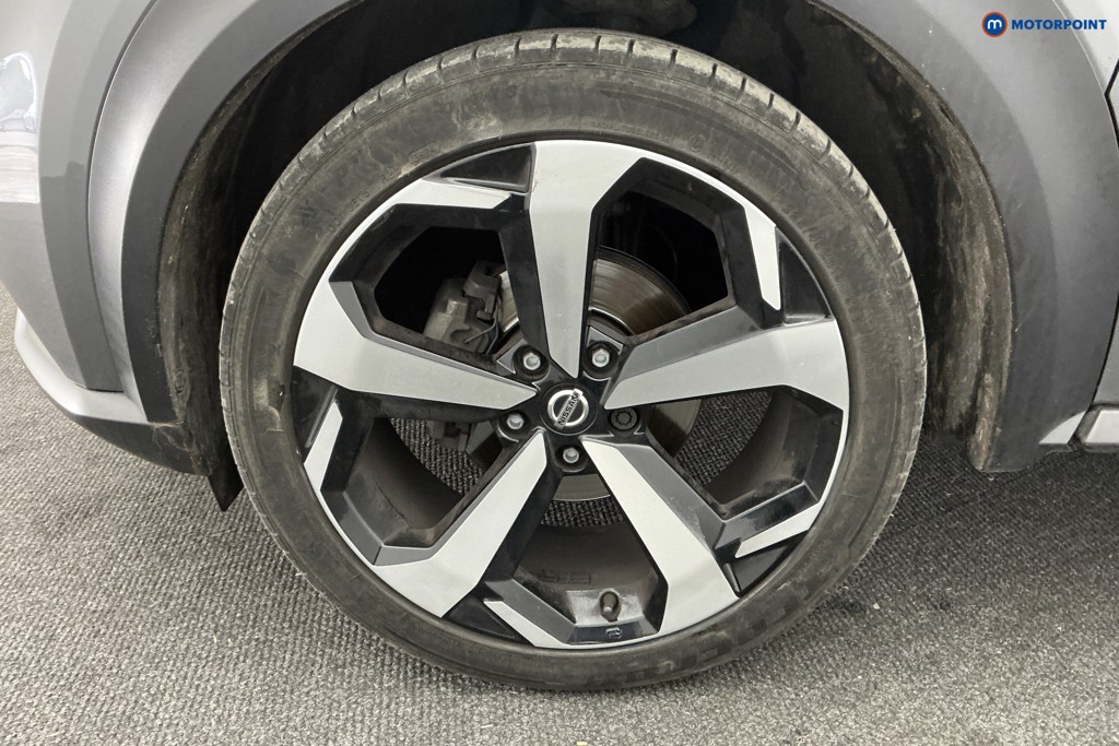 Nissan Juke Tekna Manual Petrol SUV - Stock Number (1598130) - 35th supplementary image