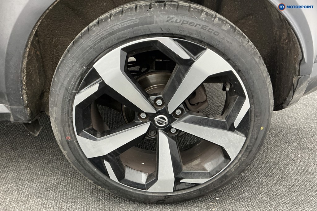 Nissan Juke Tekna Manual Petrol SUV - Stock Number (1598130) - 36th supplementary image