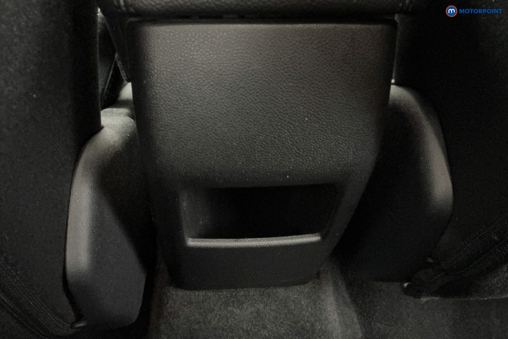 Ford Fiesta Titanium Manual Petrol Hatchback - Stock Number (1598158) - 9th supplementary image