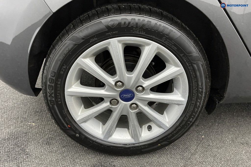 Ford Fiesta Titanium Manual Petrol Hatchback - Stock Number (1598158) - 31st supplementary image