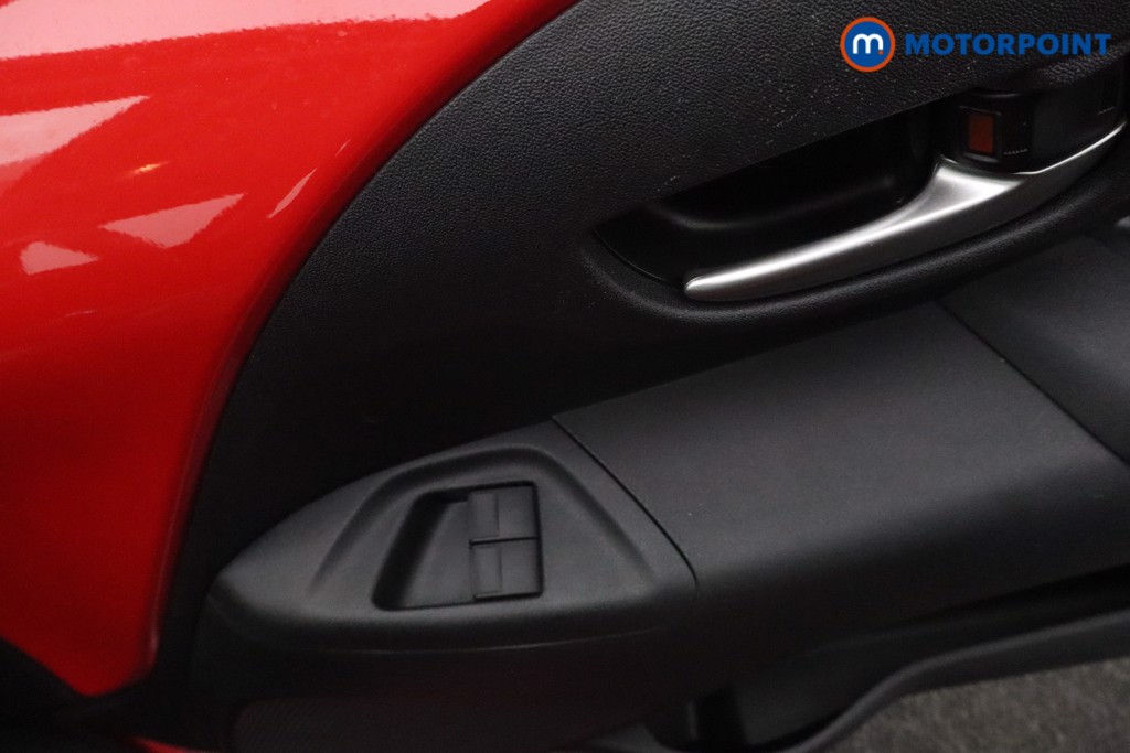 Toyota Aygo X-Play Manual Petrol Hatchback - Stock Number (1598279) - 18th supplementary image