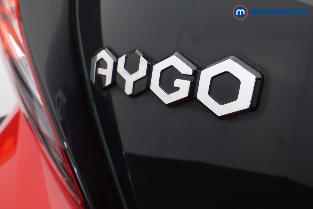Toyota Aygo X-Play Manual Petrol Hatchback - Stock Number (1598279) - 32nd supplementary image