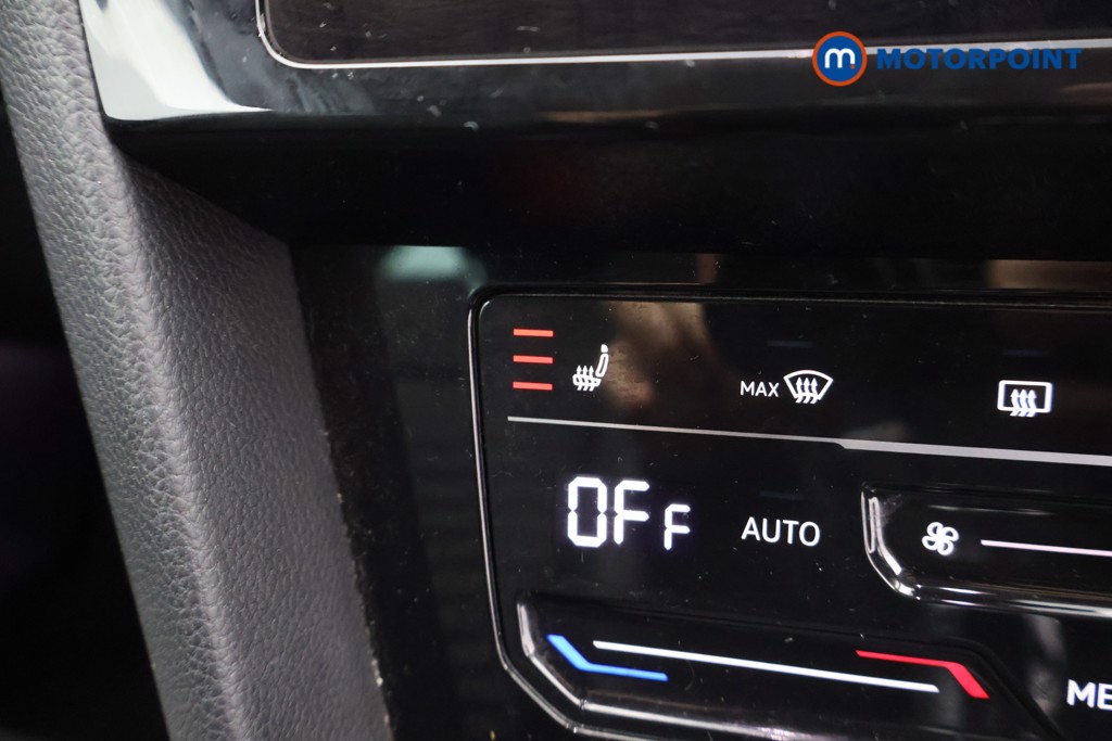 Volkswagen Passat GTE Automatic Petrol Plug-In Hybrid Estate - Stock Number (1598286) - 13th supplementary image