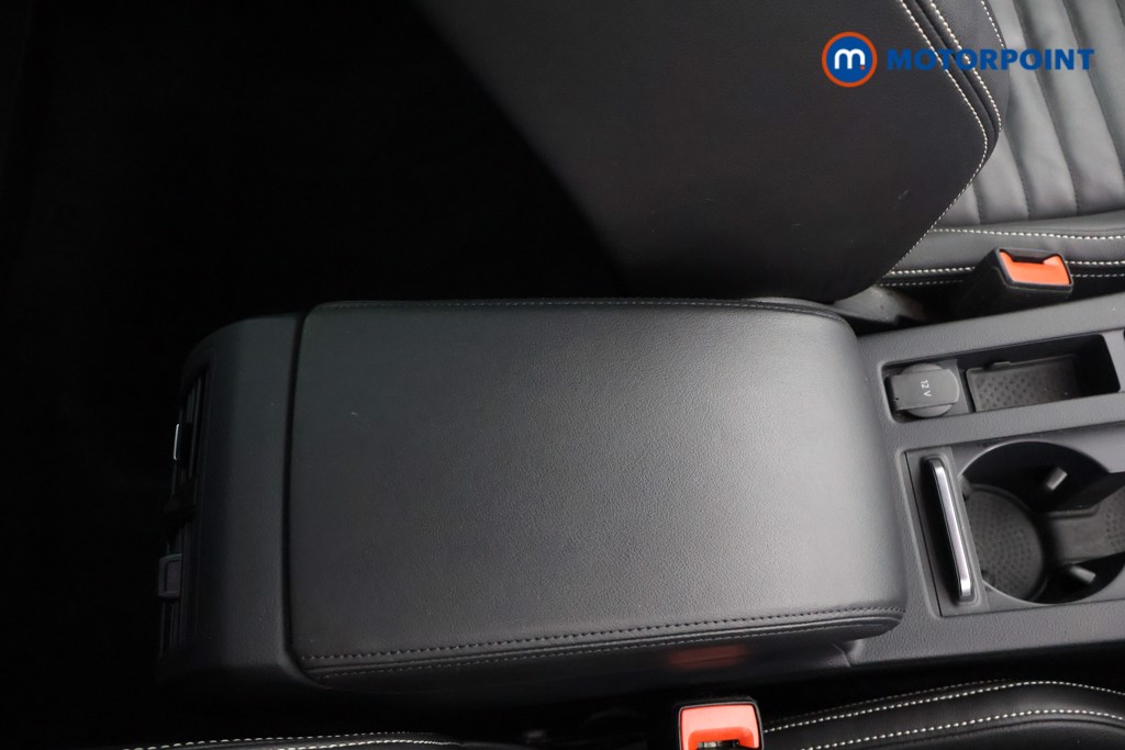 Volkswagen Passat GTE Automatic Petrol Plug-In Hybrid Estate - Stock Number (1598286) - 17th supplementary image