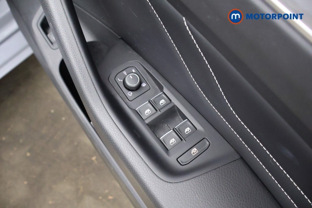 Volkswagen Passat GTE Automatic Petrol Plug-In Hybrid Estate - Stock Number (1598286) - 23rd supplementary image